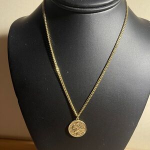Coin Pendant Necklace